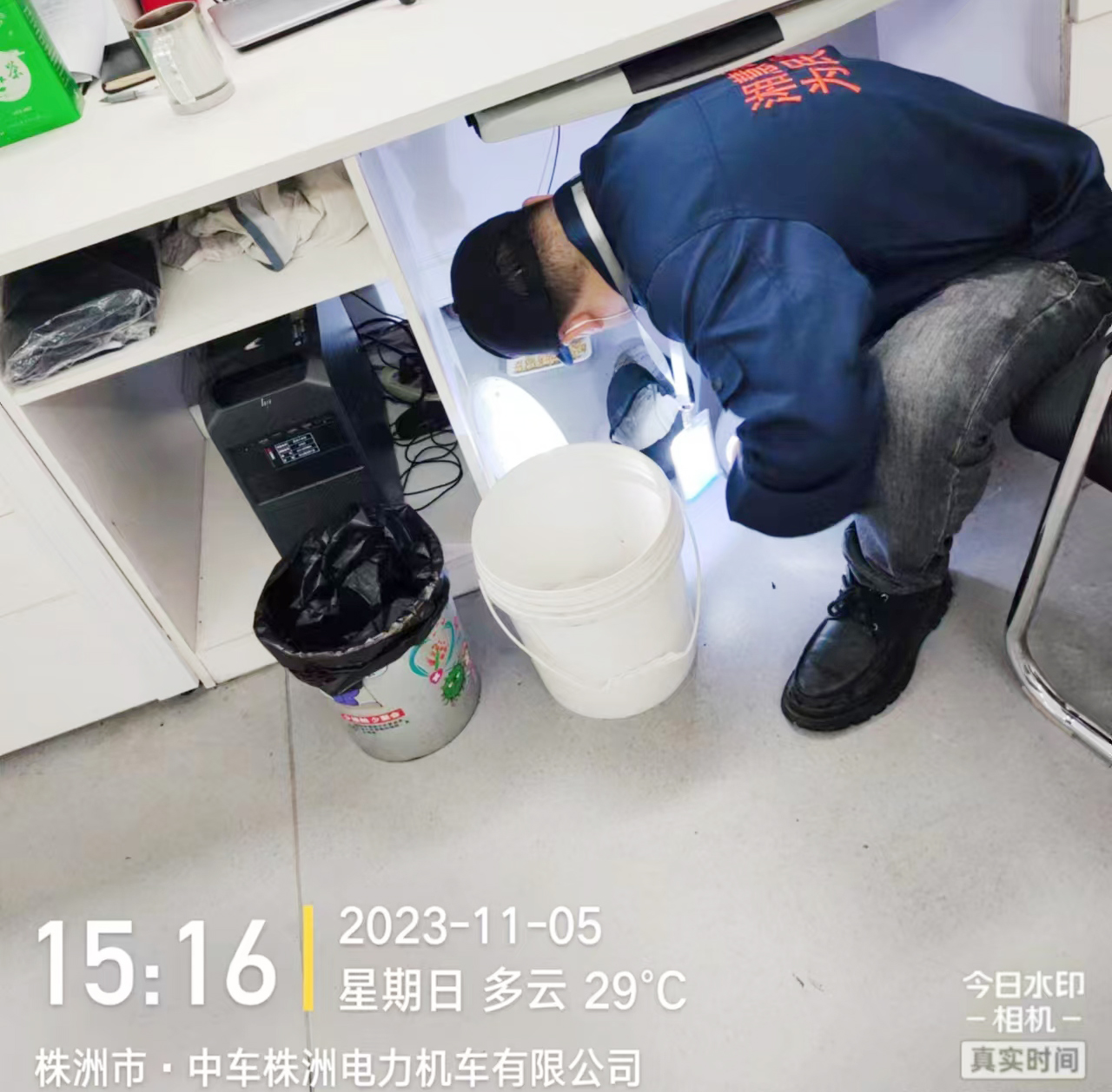 Сʩ